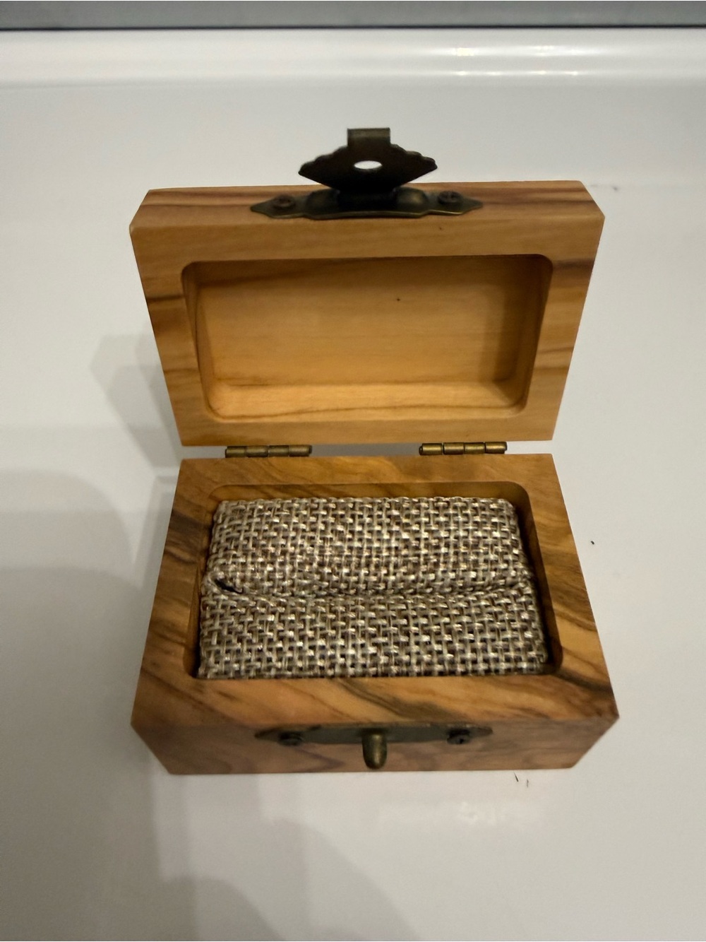 🥳 5 for $25 Bundle Handcrafted Wooden Ring Box with Burlap Cushion